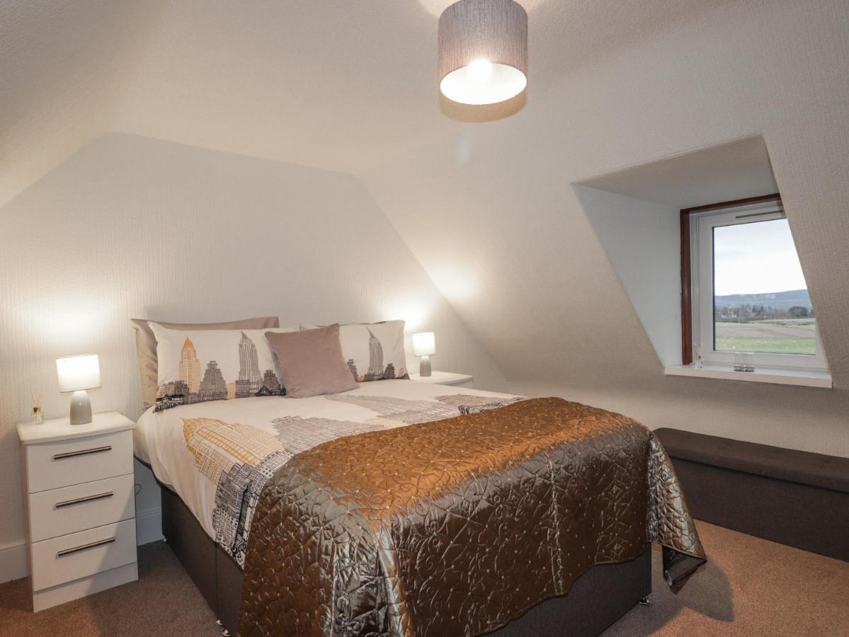 Nanville Beauly Esterno foto
